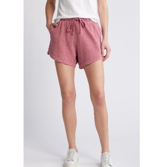 Treasure & Bond Pants - Treasure & Bond High Raise Sweatshorts Size M